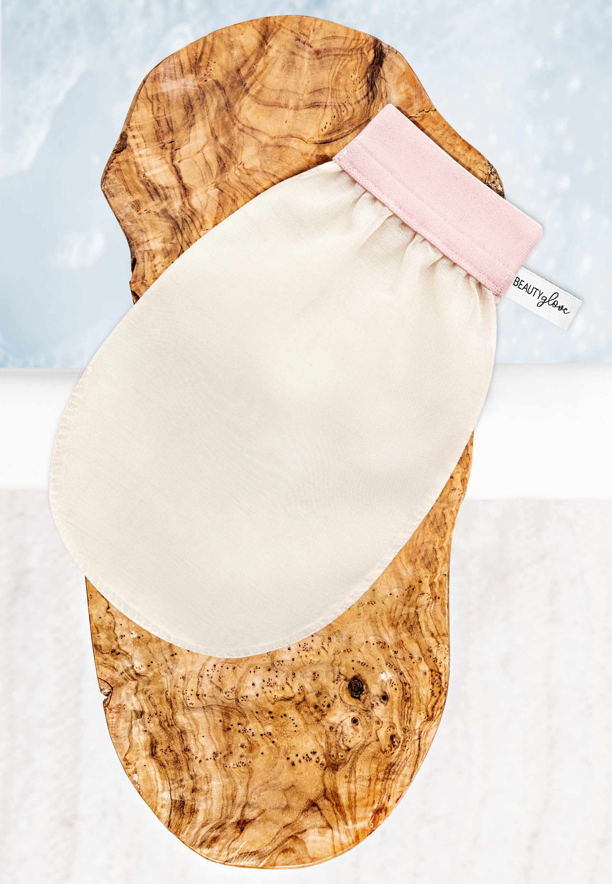 <transcy>BEAUTYglove soyma eldiveni ipekten yapılmıştır</transcy>